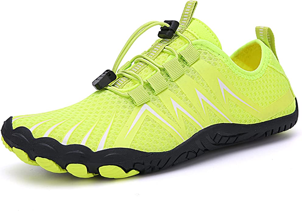 Lightweight and flexible men's barefoot shoes for everyday adventures.