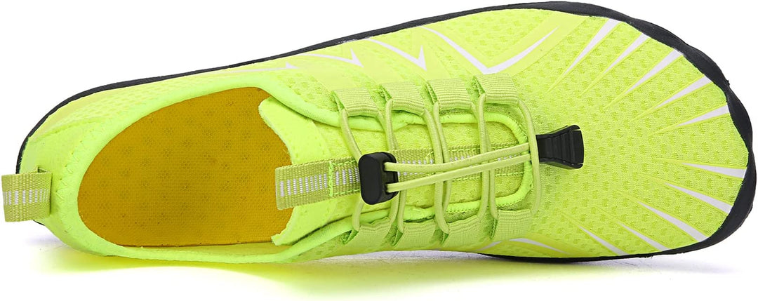 Comfortable and breathable men's casual shoes for a natural walking feel.