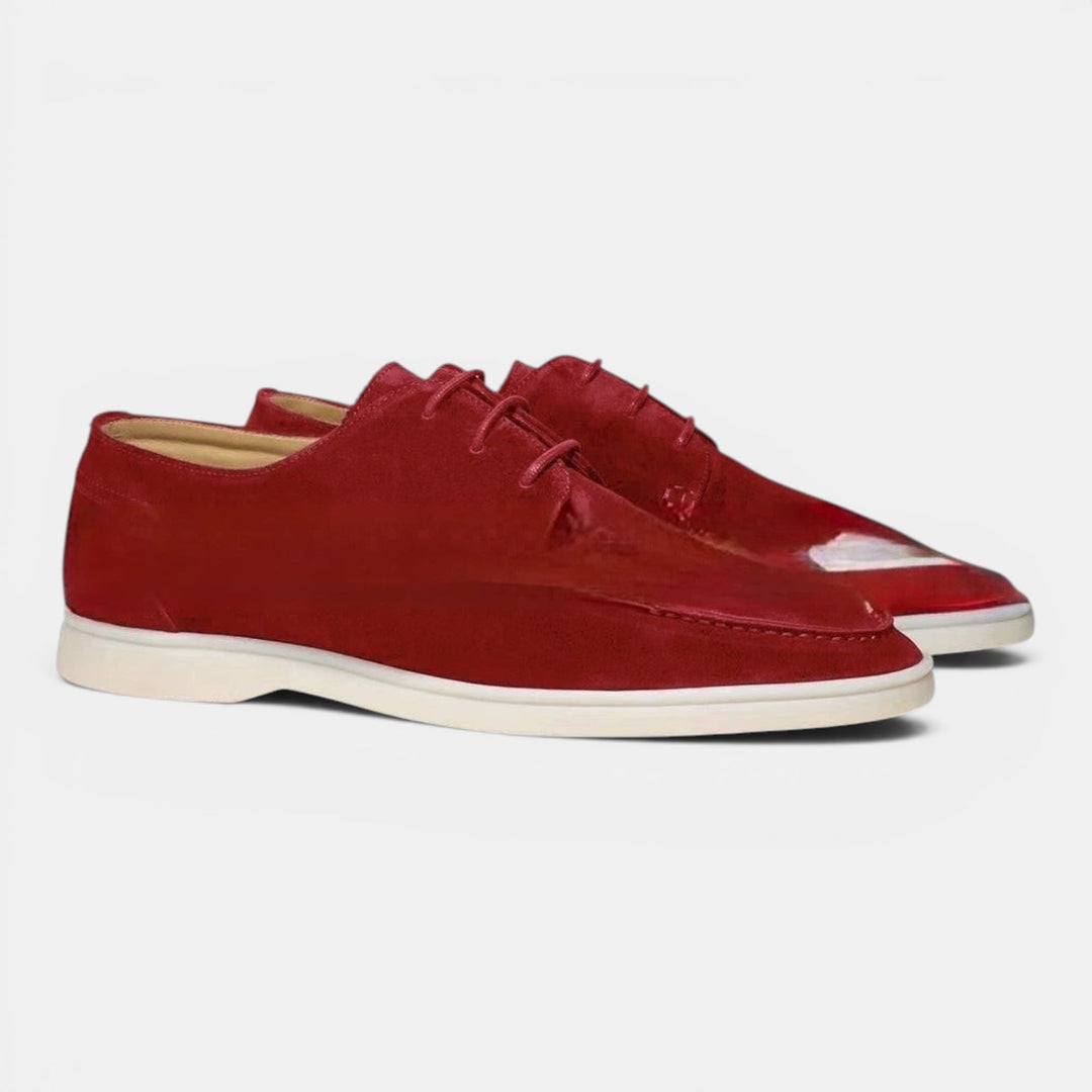 Mens elegant slip-on loafers, smart casual dress shoes, perfect for versatile everyday style and comfort.