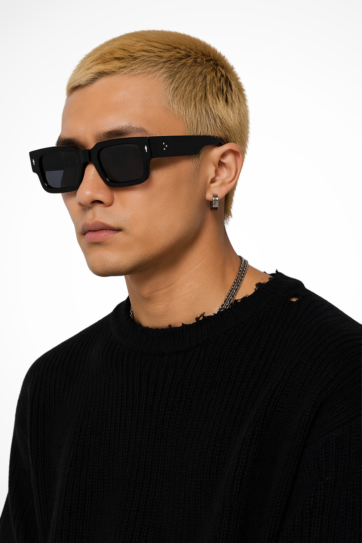 Trendy men's rectangle sunglasses with bold frames & tinted lenses, essential street style.