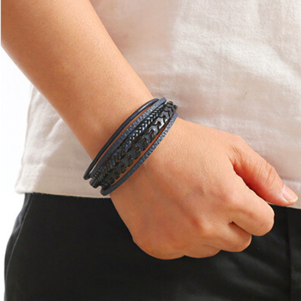 Viking-style braided leather bracelet for men. Magnetic clasp ensures strength and a comfortable fit.