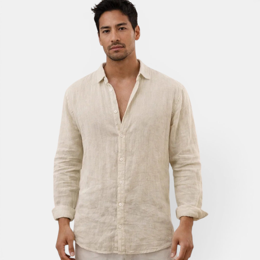 Vacation ready men's breathable button-up shirt. Relaxed fit, perfect for stylish summer trips & casual wear.