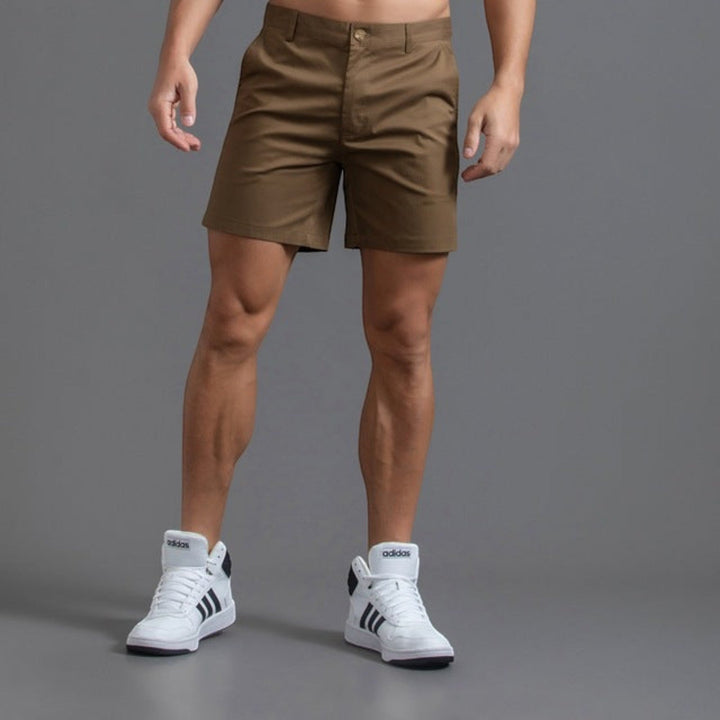 Versatile men's breathable chino shorts, perfect for summer holidays and relaxed casual style.