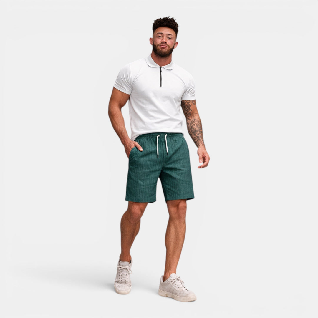 Performance men's breathable casual shorts, regular fit, designed for summer comfort.