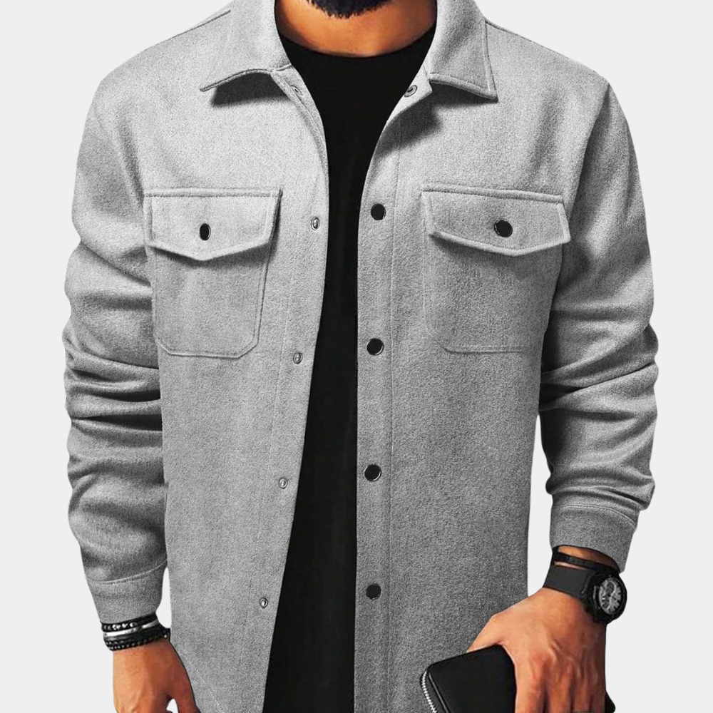 New men's button-down jacket, versatile men's outerwear with a regular fit for autumn fashion.