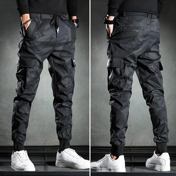 Durable men's camouflage utility pants, perfect for outdoor and casual wear
