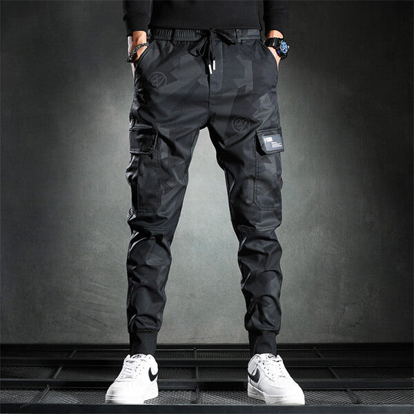 Chic & Stil men's camo cargo pants, essential fashion bottoms for streetwear