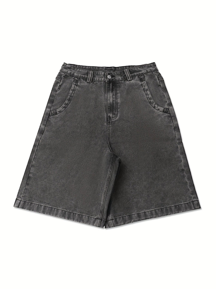 Relaxed fit Bermuda shorts for men, showcasing beautiful embroidery