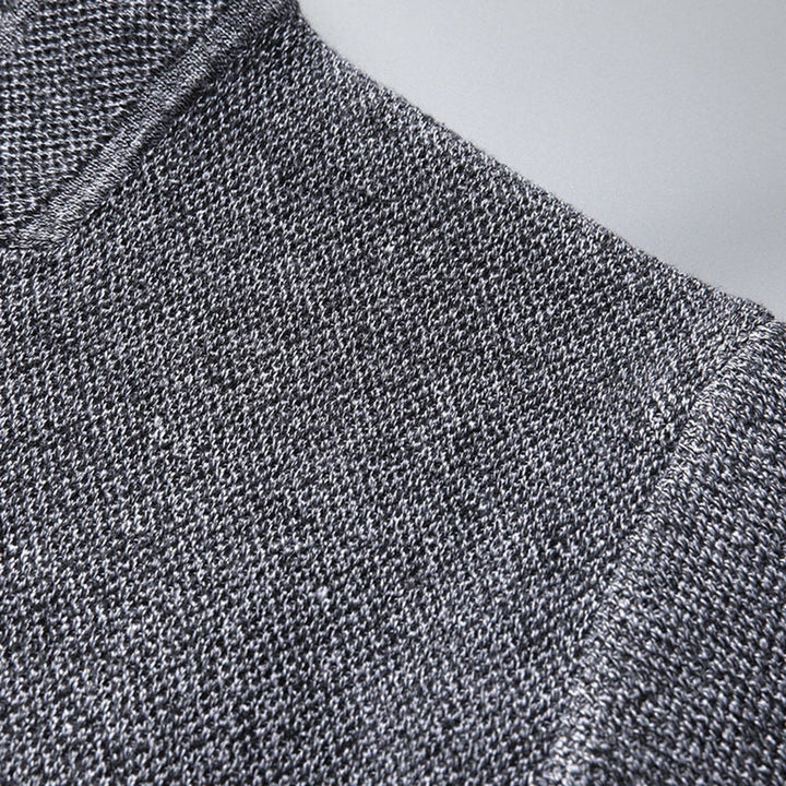 Versatile men's jacket with mandarin collar, ideal for casual wear and spring layering.