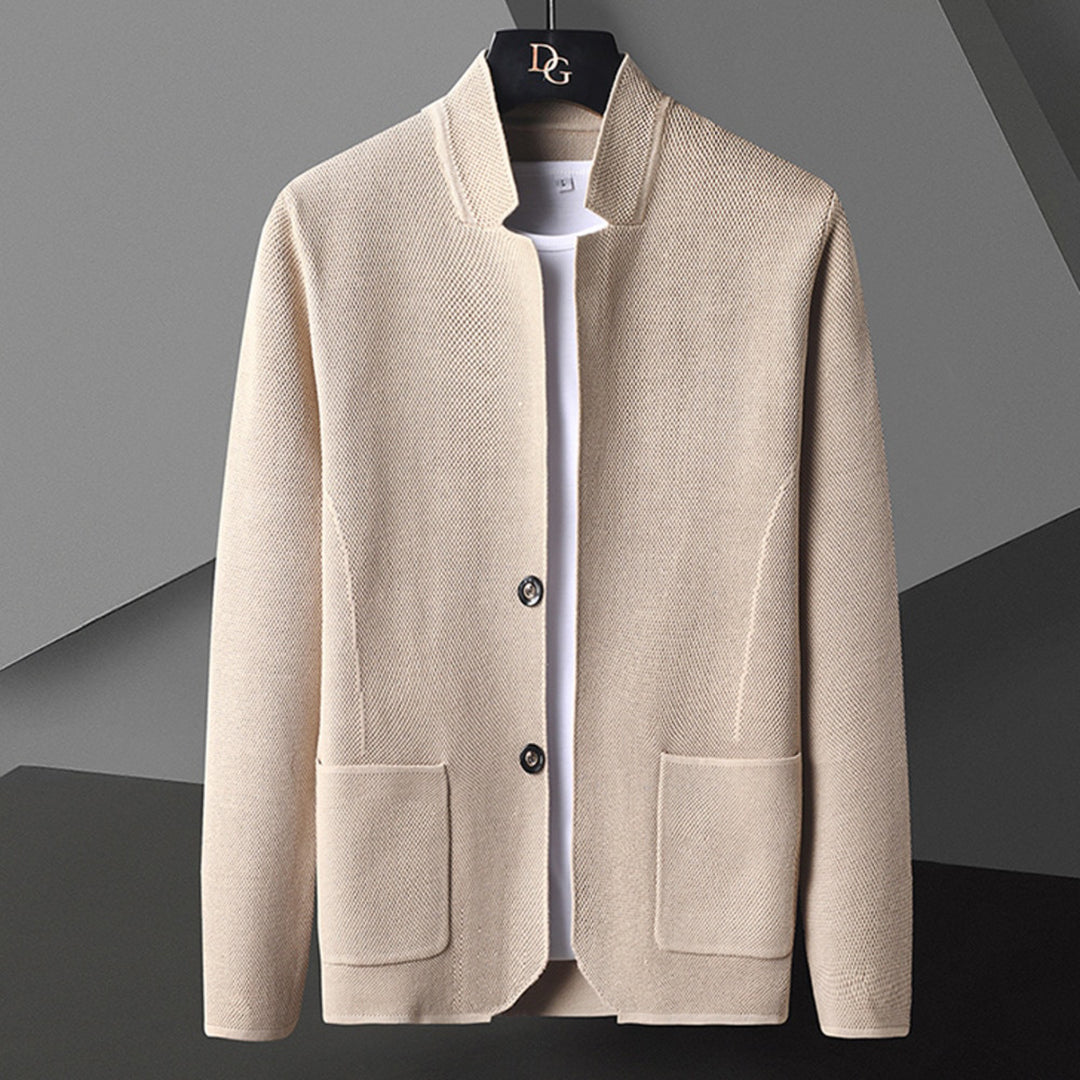 Comfortable and stylish men's casual jacket with a classic mandarin collar, great for everyday.
