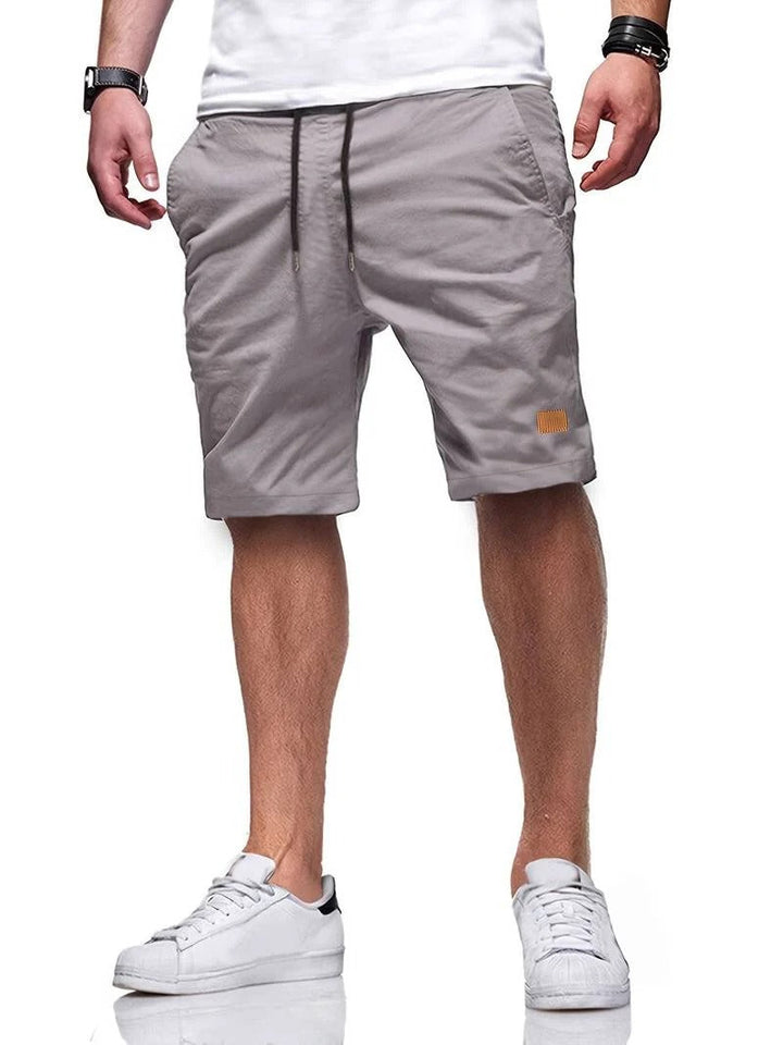 Comfortable men's drawstring shorts with a relaxed fit, ideal for summer and leisure.