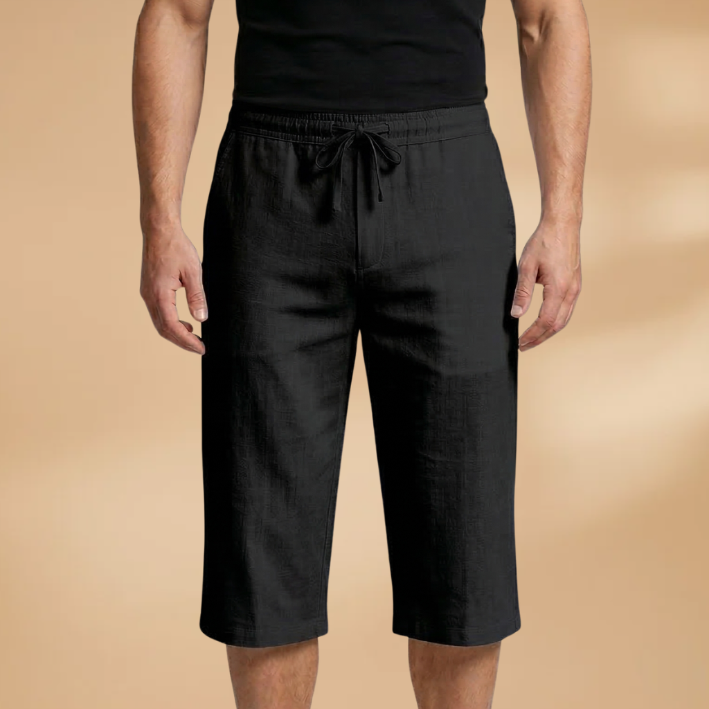 Men's drawstring shorts for a custom fit, featuring handy side pockets, casual style.