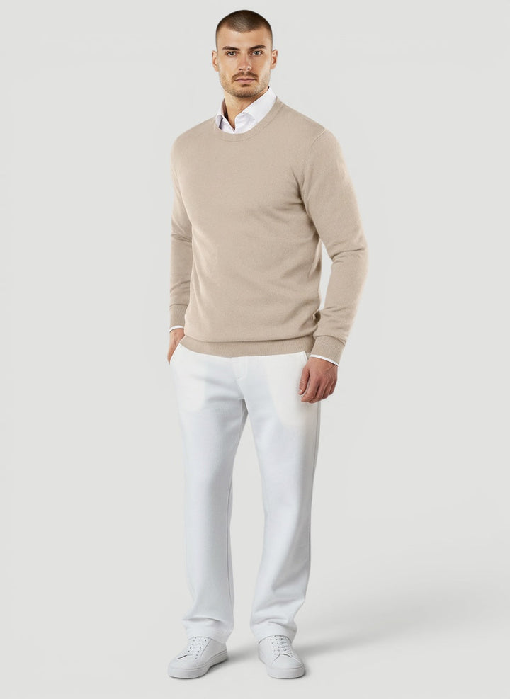 Comfortable men's everyday crew neck sweater. Warm pullover, ideal for casual style and layering.