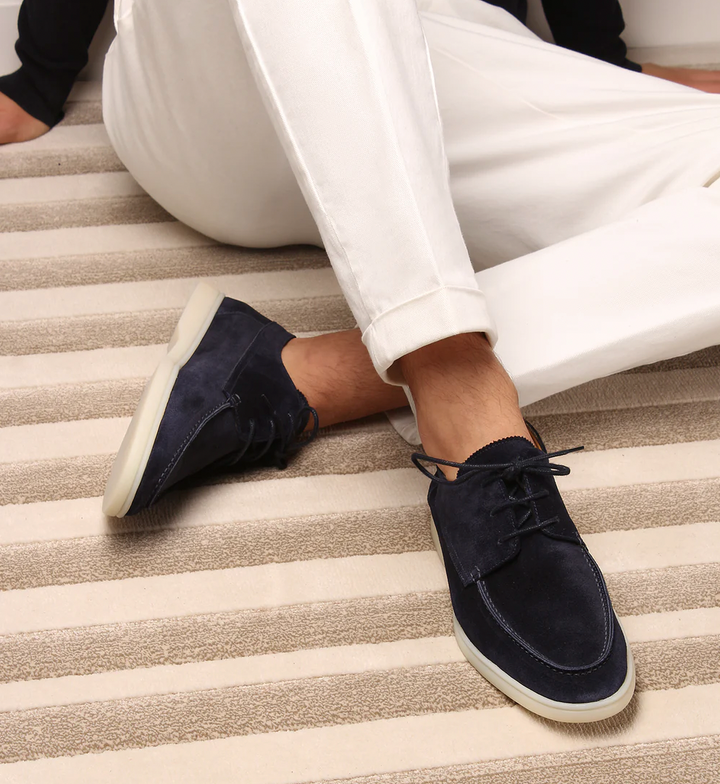Men's casual lace-up boat shoes, perfect for everyday style & versatile summer footwear.