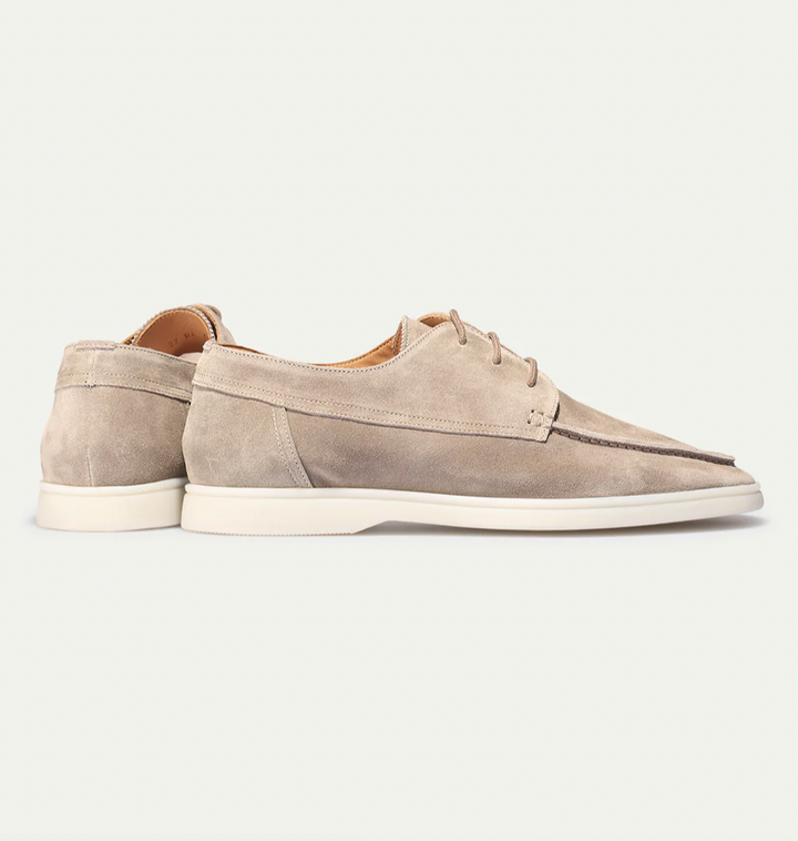 Men's durable lace-up boat shoes for versatile everyday style, comfortable loafers for spring & summer outings.