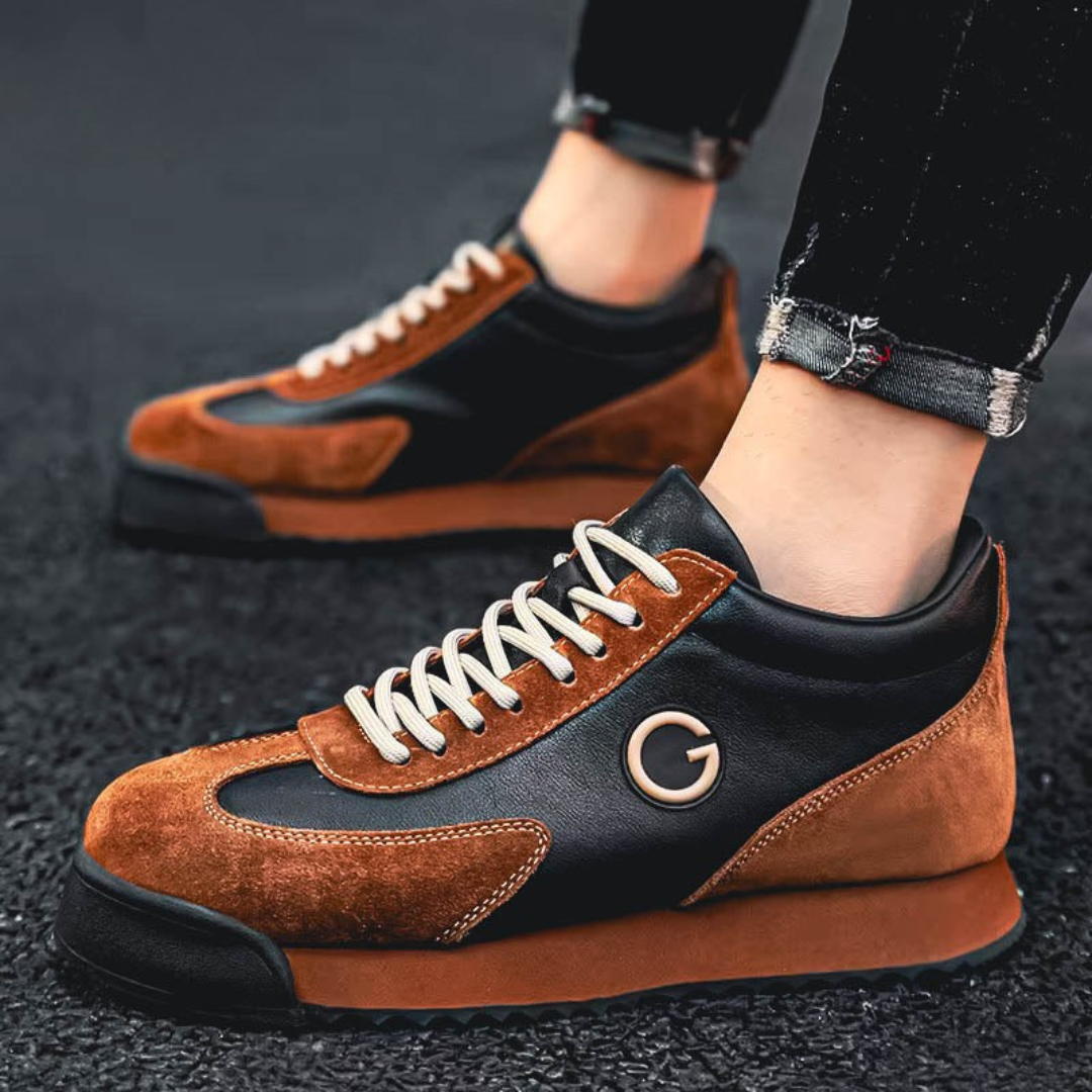 Brown men's comfortable lace-up casual sneakers for everyday fashion. Smart casual trainers for versatile wear.
