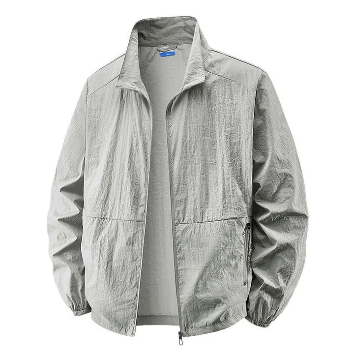 Comfortable men's lightweight collar jacket, a casual outerwear staple for everyday spring and fall versatility.