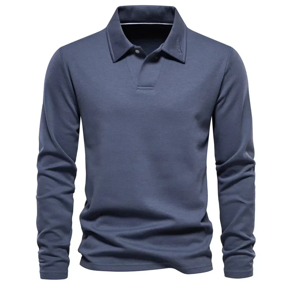 Stylish men's knitted polo sweater with long sleeves & button-up collar. Perfect for versatile casual wear & comfort.