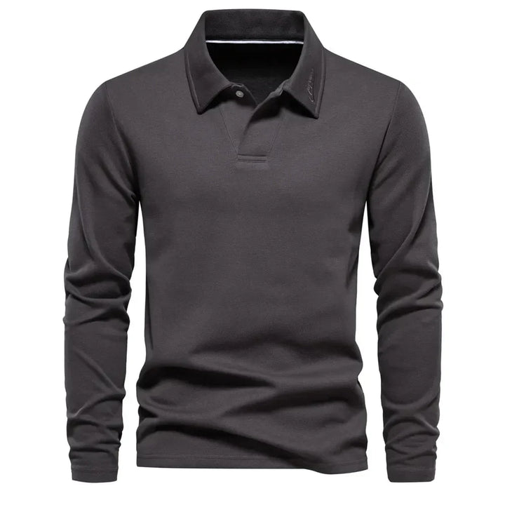 Versatile men's polo sweater, ideal for casual everyday comfort. A stylish long-sleeve knitted top for modern men's fashion.