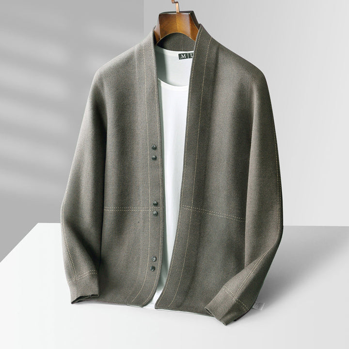 Man wearing a comfortable casual plaid cardigan, ideal for everyday men's fashion.