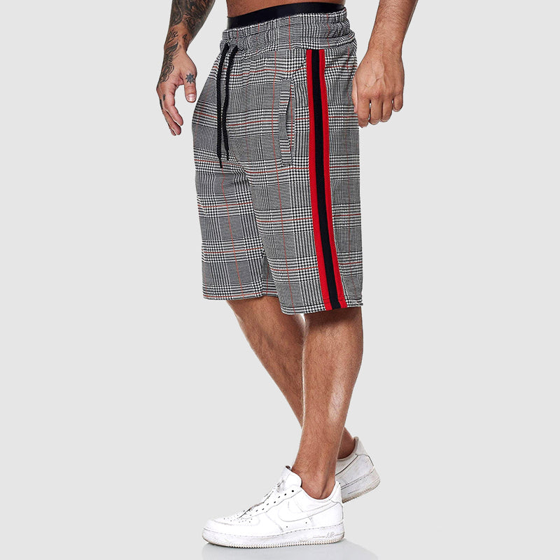 Men's casual plaid shorts with drawstring waist, ideal for summer comfort & relaxed vacation wear.