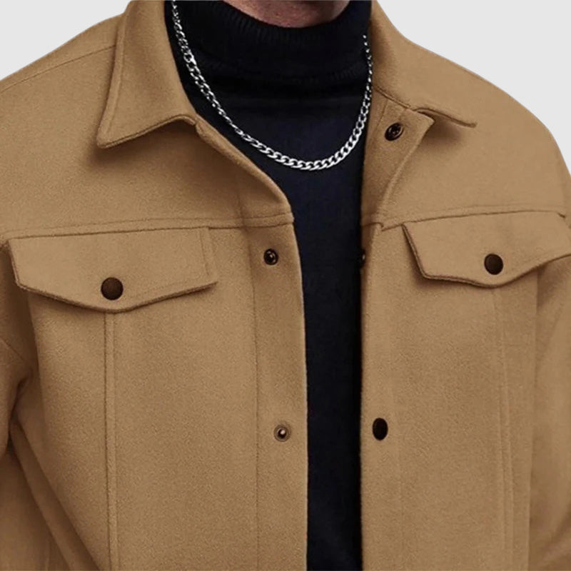 Men's timeless casual shirt jacket. Button-up design, collared outerwear with practical chest pockets.