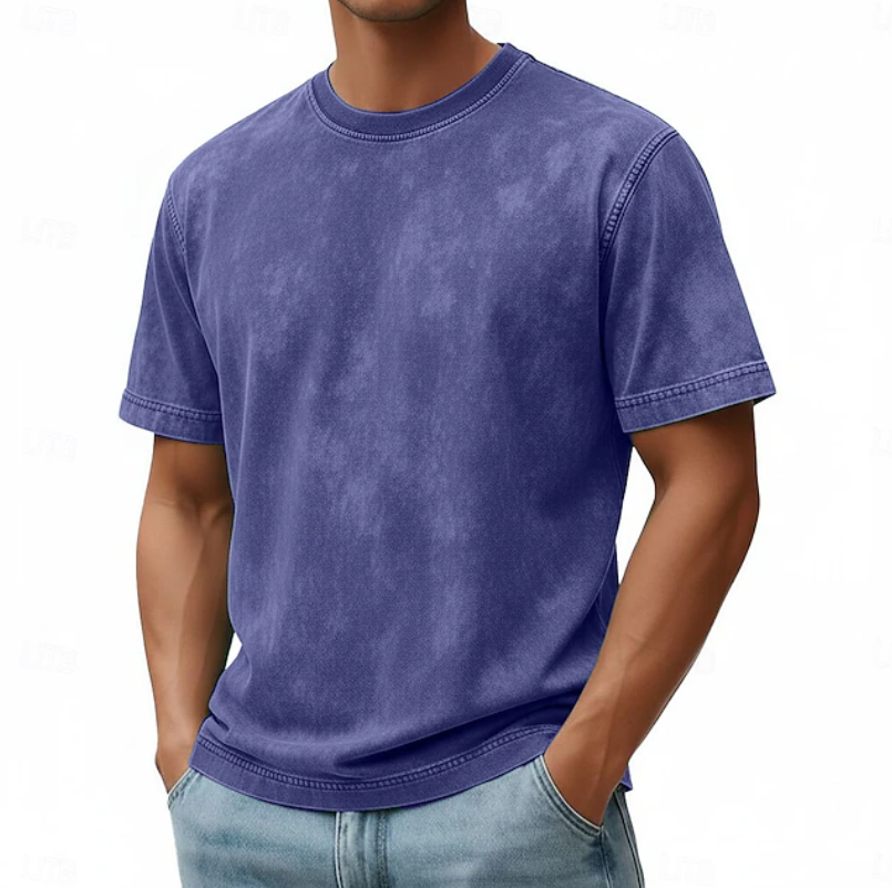 Lightweight & comfortable men's summer shirt with a relaxed fit, round neck, ideal for casual style.