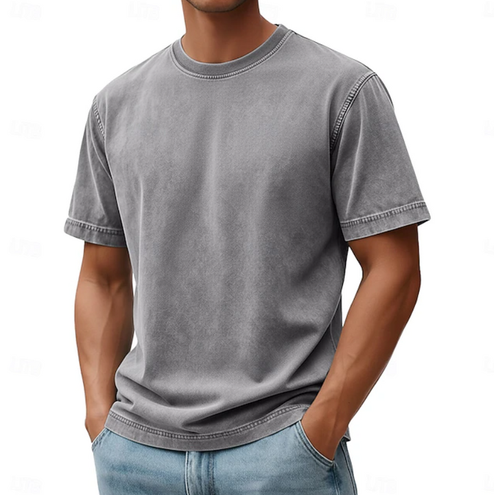 Versatile men's short-sleeve round neck shirt for casual summer outings, offering comfort & effortless style.