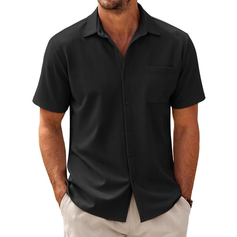 Comfortable men's short sleeve button-up shirt, perfect for summer wear.