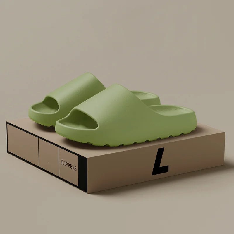 Easy-to-clean men's casual comfort slippers, slip-on style for ultimate convenience and all-day comfort at home or out.