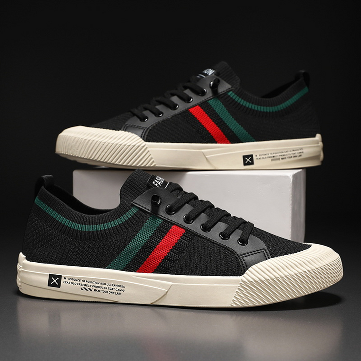 Versatile men's striped lace-up sneakers for casual fashion, comfortable low top footwear for all-season wear.