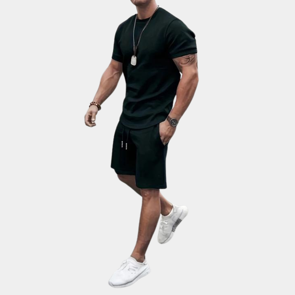 Breathable men's summer leisure set: a comfortable casual shirt & shorts. Perfect for vacation & warm weather.
