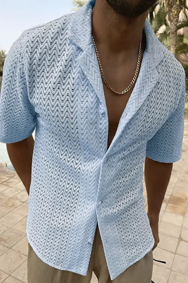 Stylish open collar summer shirt for men, showcasing a chevron knit