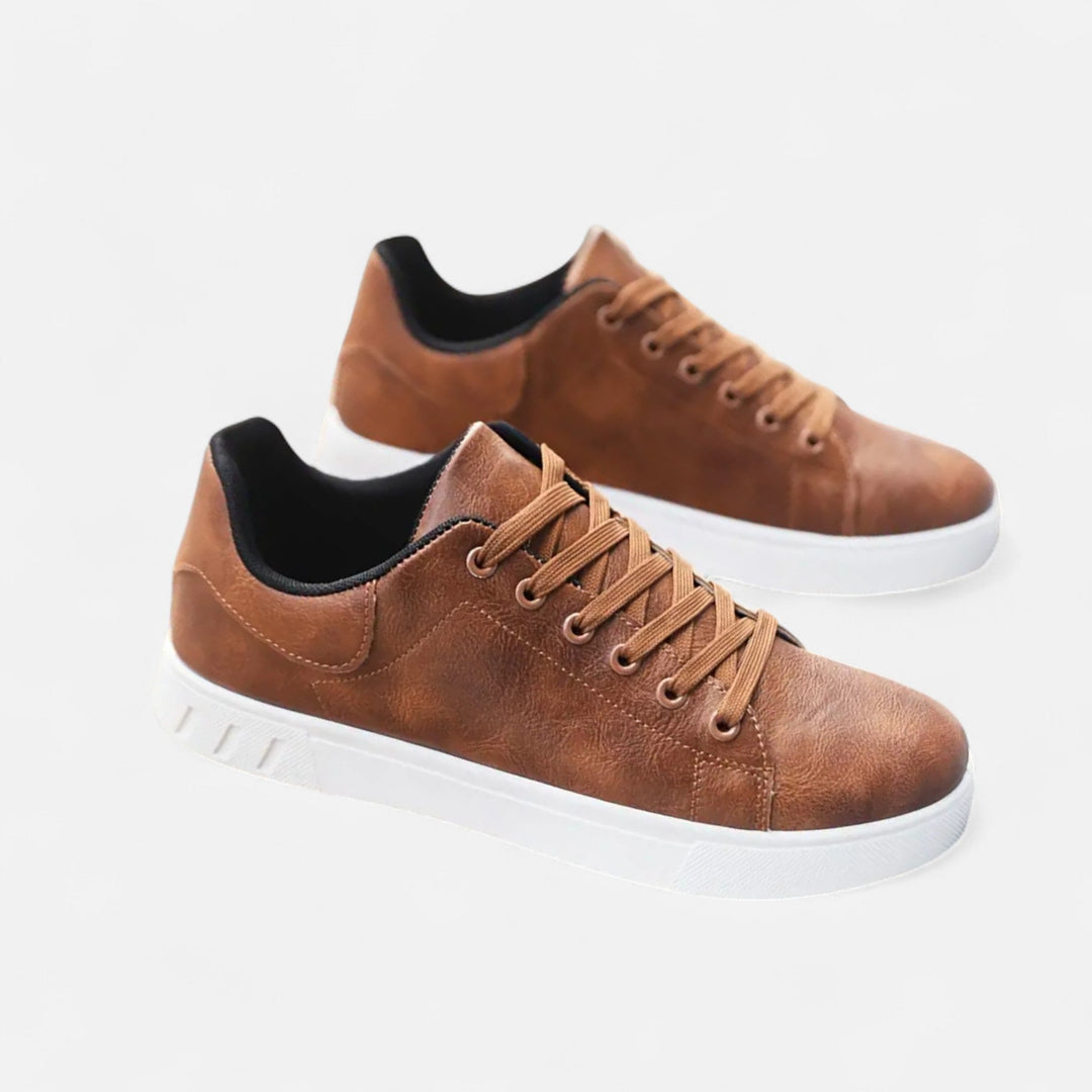 Comfortable men's casual lace-up sneakers, ideal for all-season everyday wear.