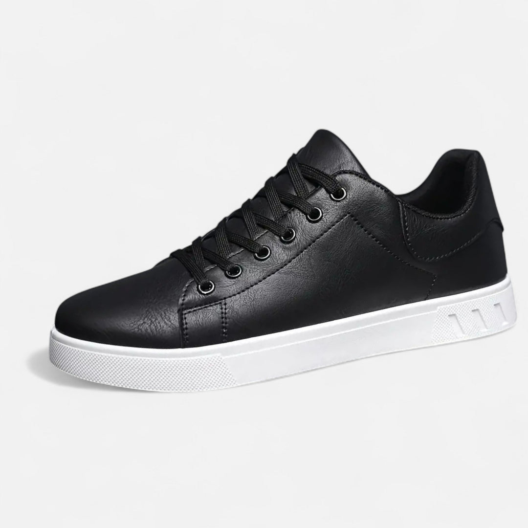 Everyday men's comfort sneakers with a classic lace-up design, suitable for all seasons.