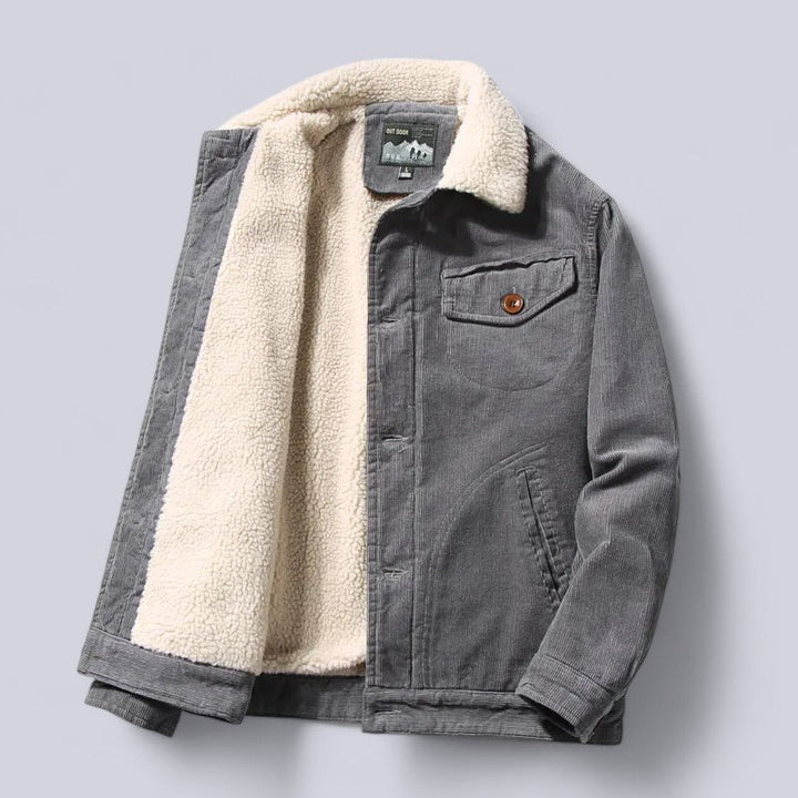 Classic men's autumn jacket, soft interior for warmth. Durable, fashionable outerwear perfect for fall and mild winter.