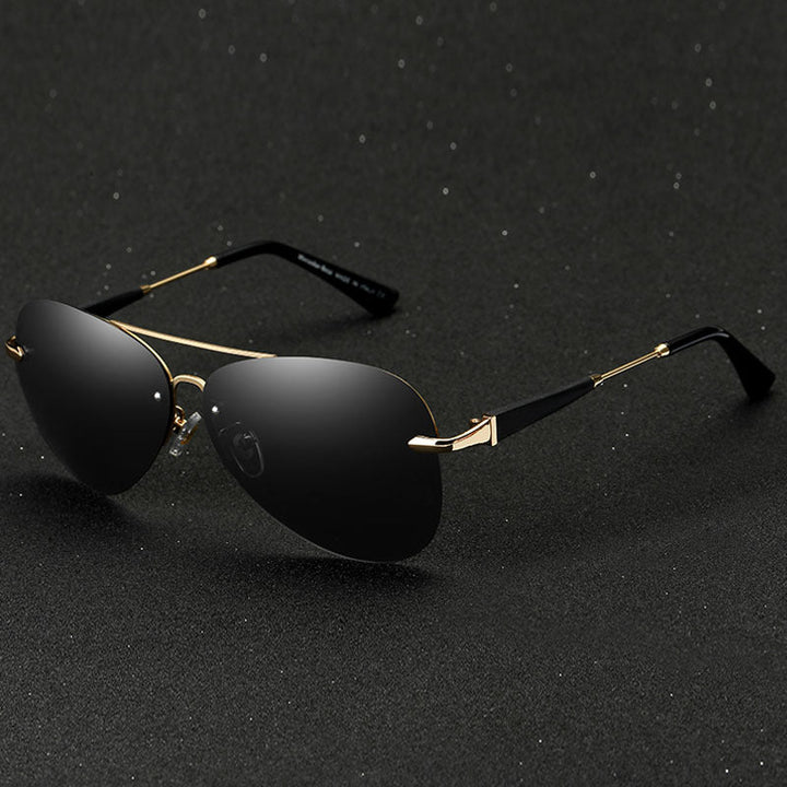 Sleek men's black polarized aviator sunglasses with UV protection. Classic anti-glare eyewear for fashion.
