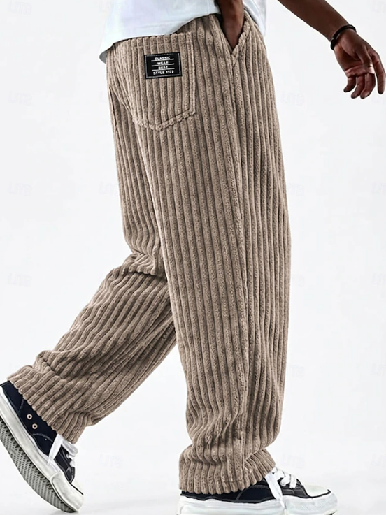 Men's vintage style corduroy trousers, comfortable & durable for daily casual outfits.