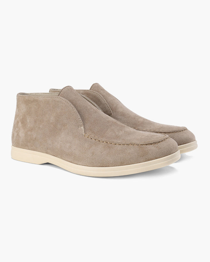 Men's casual suede slip-on shoes, perfect for versatile everyday styling.