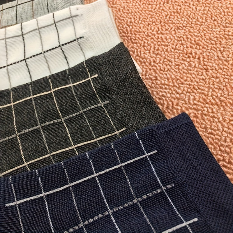 Close-up view of men's checked socks, highlighting the classic pattern and quality knit.