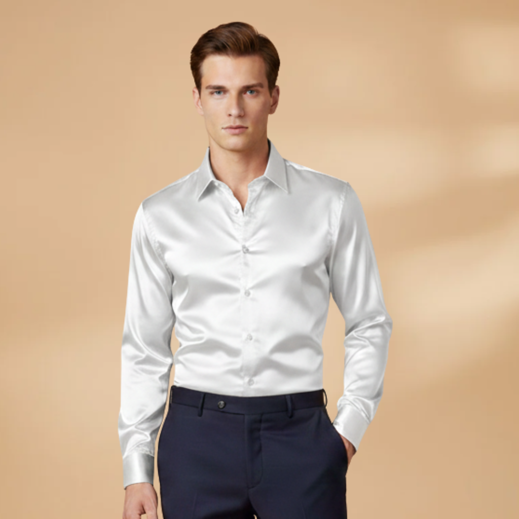 The essential men's button-up shirt for a polished yet relaxed everyday look.