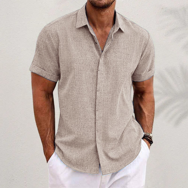Stylish men's classic collar short-sleeve summer shirt. Smart casual holiday shirt, a versatile men's fashion essential.