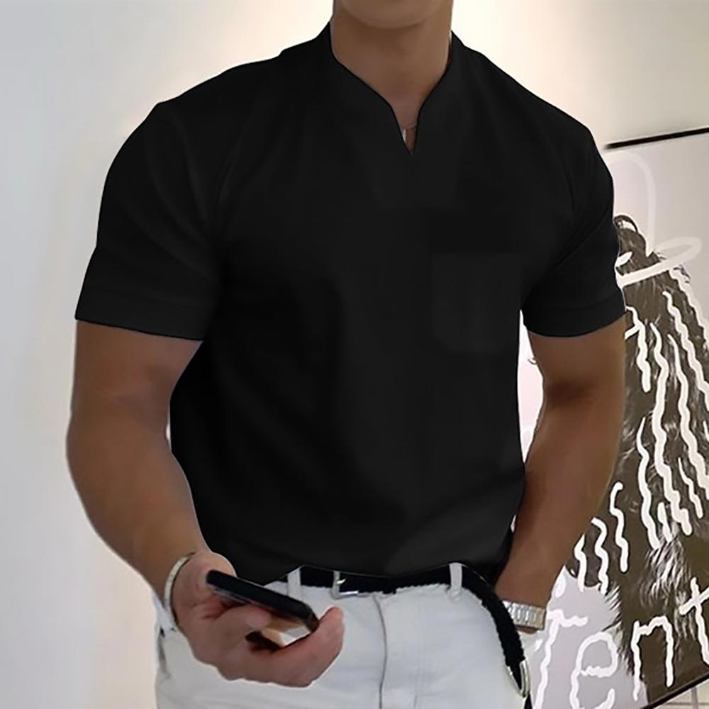 Stylish men's casual polo shirt with a classic collar and short sleeves for everyday fashion.