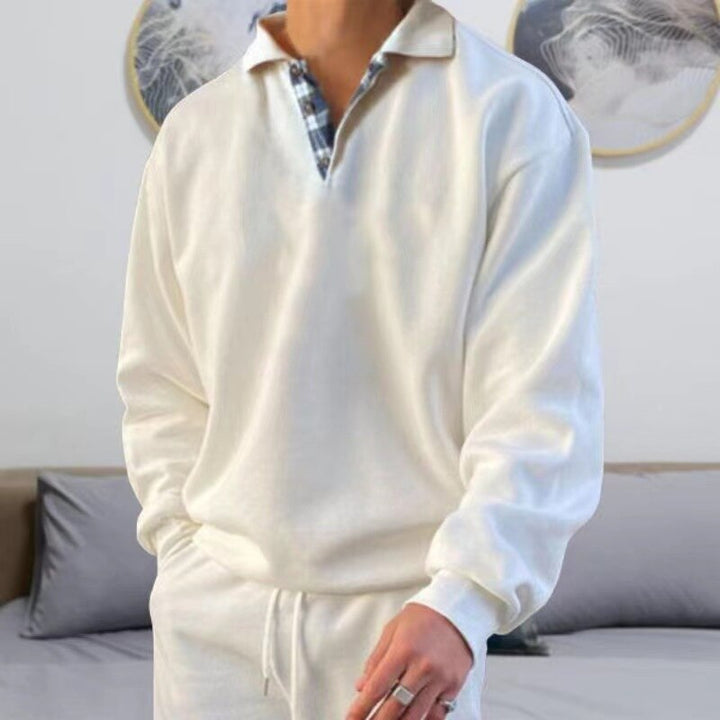 Stylish men's classic comfort long sleeve pullover, versatile for casual and everyday fashion.