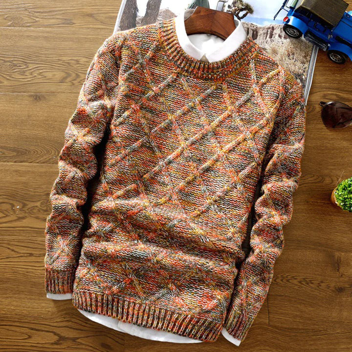 Stylish menswear: casual wear crew neck sweater in a classic knit, perfect for winter layering.