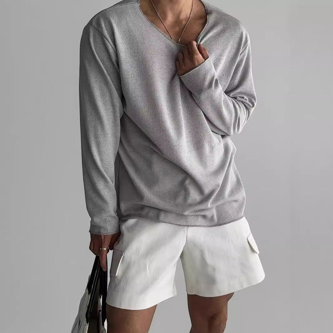 Classic men's long sleeve crew neck tee, an everyday style wardrobe essential for casual looks.