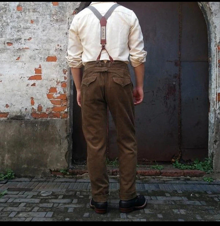 Formal wear men's pleated pants in a classic fit, complete with adjustable suspenders.