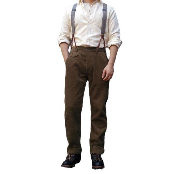 Stylish men's pleated trousers in brown, a versatile choice for smart casual or formal occasions.