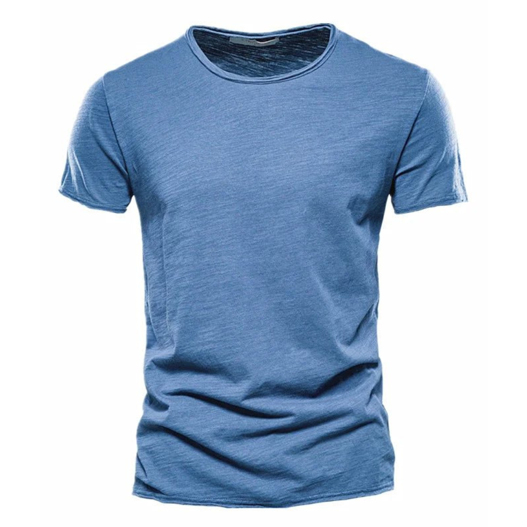 Men's classic fit everyday t-shirt in crisp white, offering timeless style and comfort.