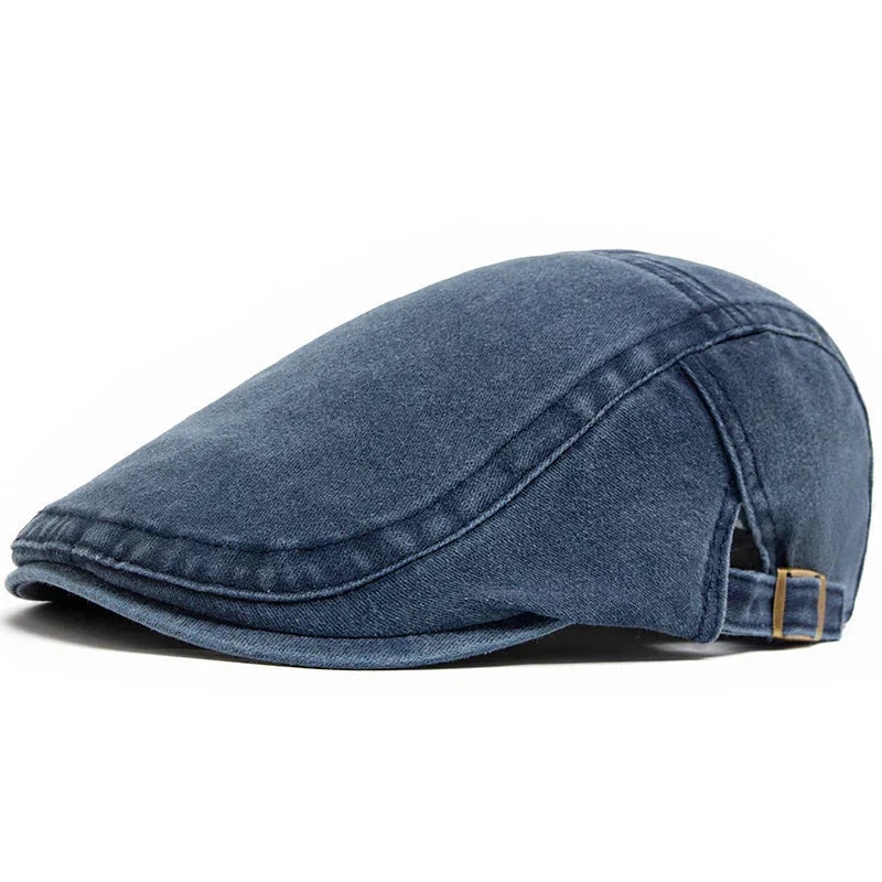 Men's classic flat cap in charcoal grey, perfect for everyday casual style and comfort.